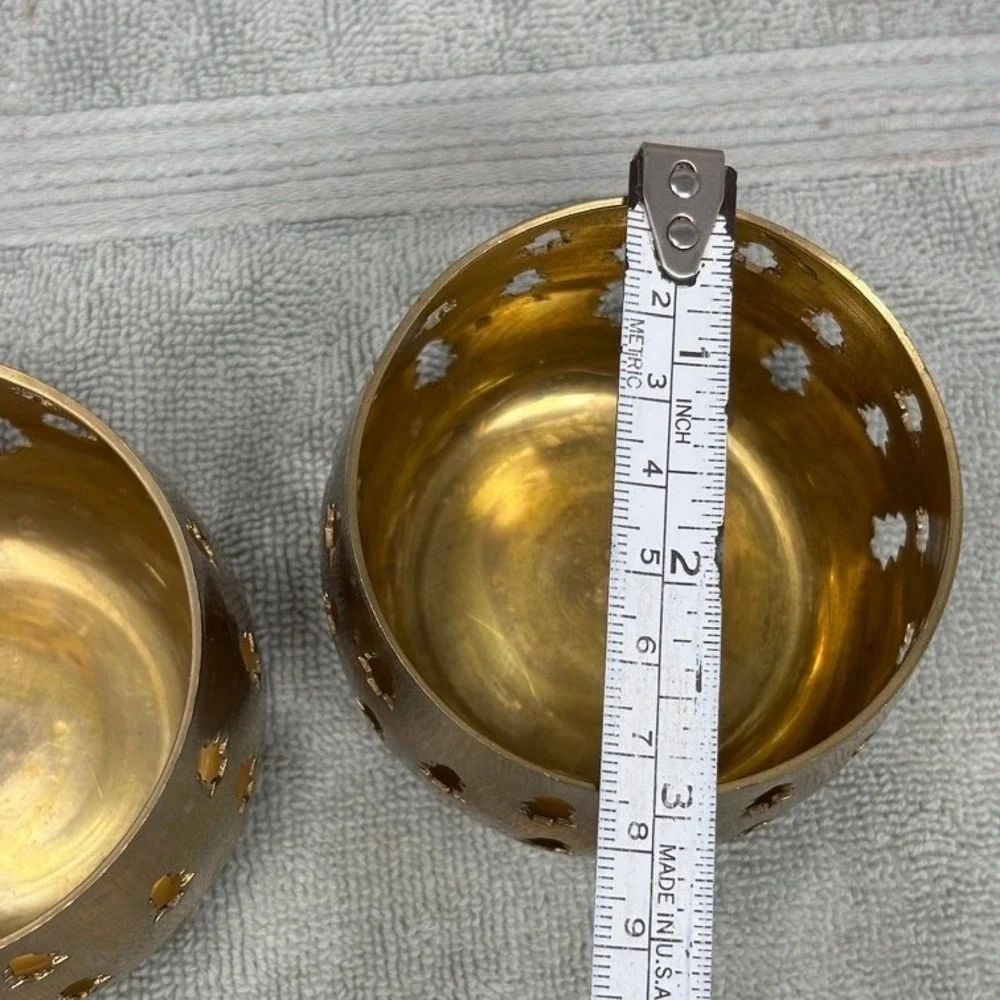 Vintage‎ Brass Christmas Tree Cutout Votive Candle Holder Set of 2 Gold Tone 3in